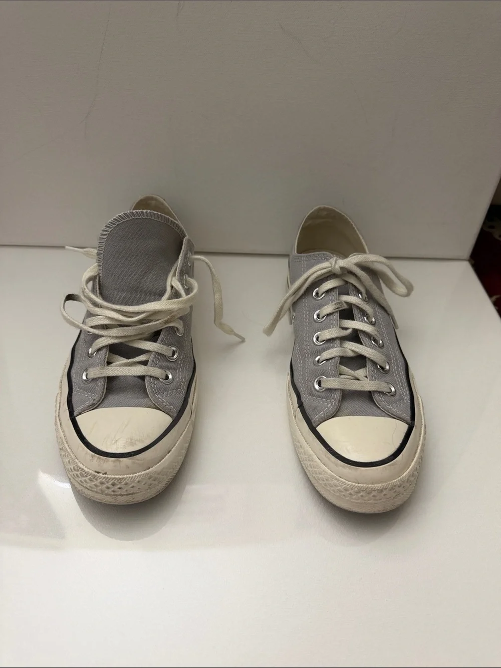Converse Chuck 70 Low Top Sneakers in Wolf Grey and Cream